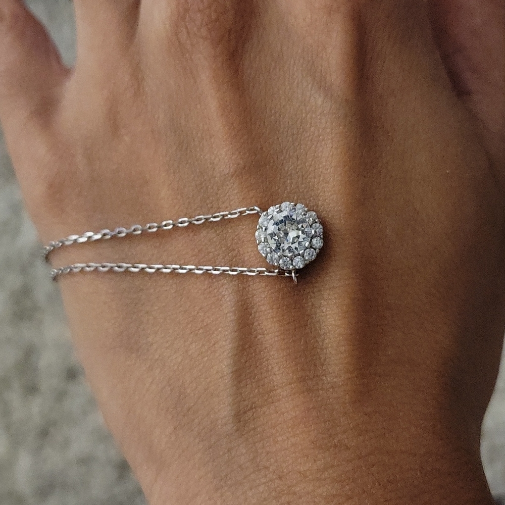 Real silver necklace with cubic zirconia stone pendant